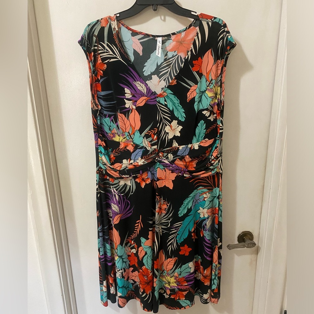 NY Collection Women’s  Sleeveless Tropical Floral Fit Flare Dress